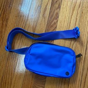 Lululemon Everywhere Belt Bag